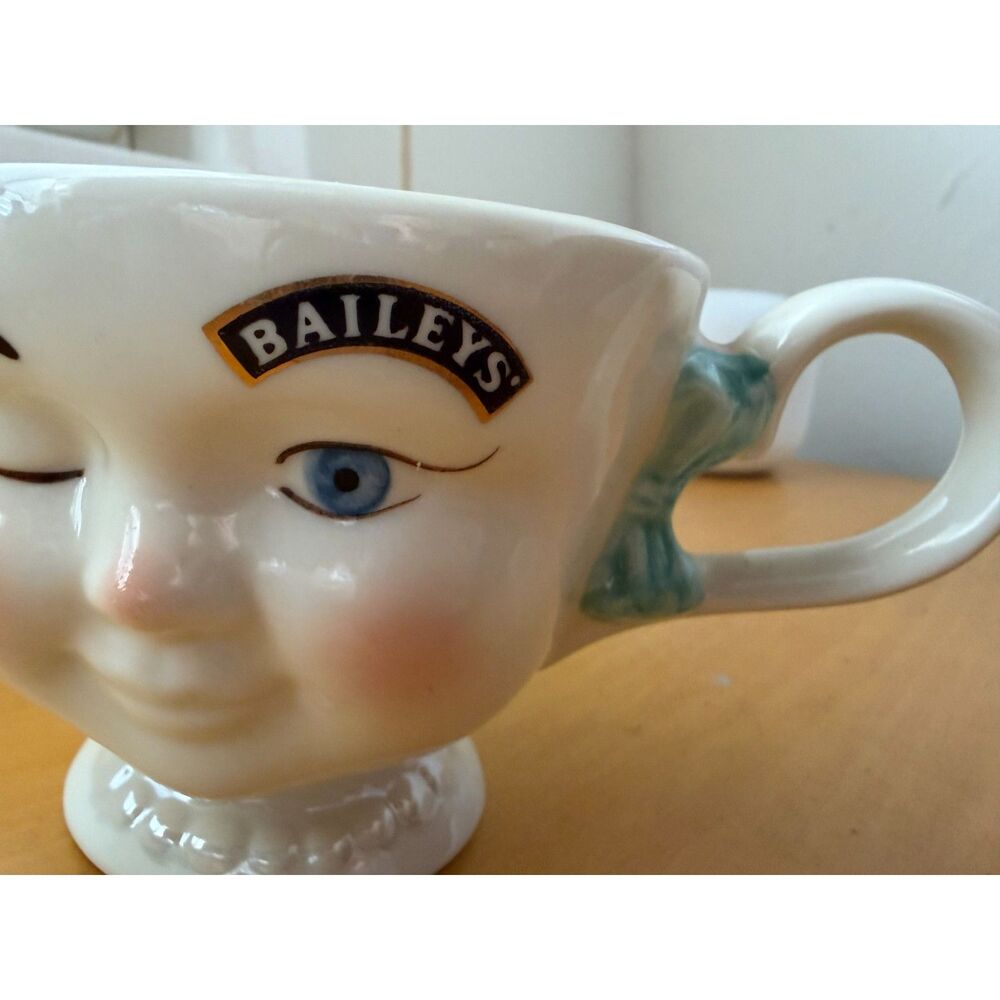Vntg Winking Face Bailey's Irish Cream Limited Edition Coffee Creamer Cup